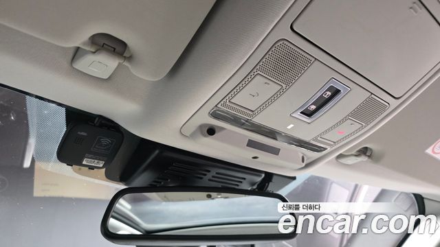 Land Rover Discovery Sport 2019 — photo 28