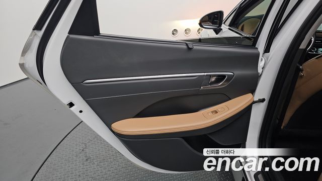 Hyundai Sonata 2020 — photo 15