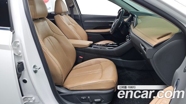 Hyundai Sonata 2020 — photo 16