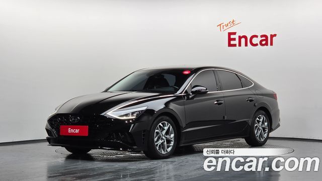 Hyundai Sonata 2022 — photo 1