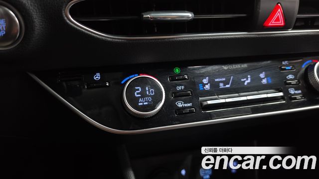Hyundai Sonata 2022 — photo 26
