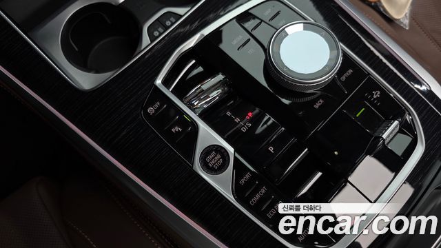 BMW X5 2024 — photo 12
