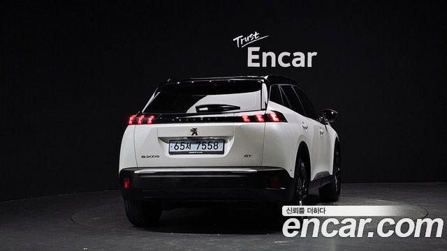 Peugeot 2008 2023 — photo 4