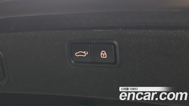 Hyundai Genesis 2016 — photo 25