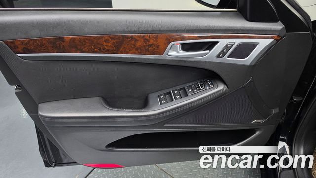 Hyundai Genesis 2016 — photo 14