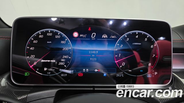 Mercedes-Benz CLE-Class 2026 — photo 11
