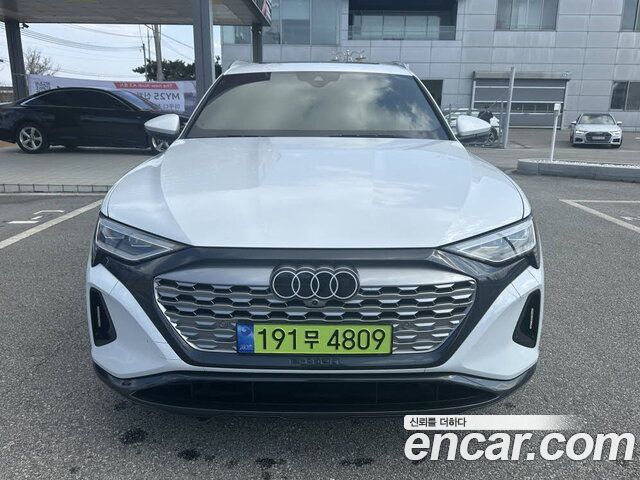 Audi Q8 e-tron 2024 — photo 3