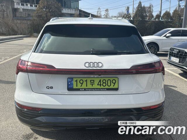 Audi Q8 e-tron 2024 — photo 4