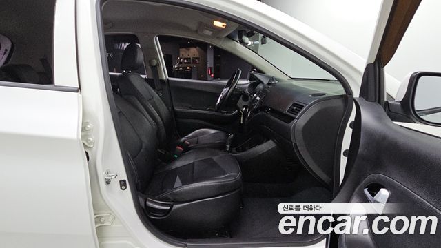 Kia morning 2014 — photo 18
