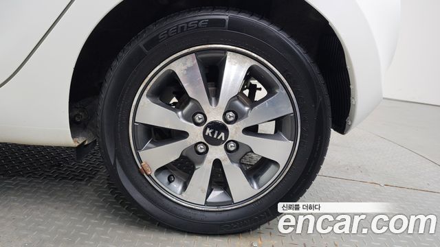Kia morning 2014 — photo 7