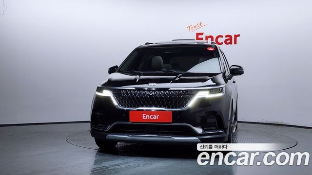 Kia Canival 2021 — photo 3