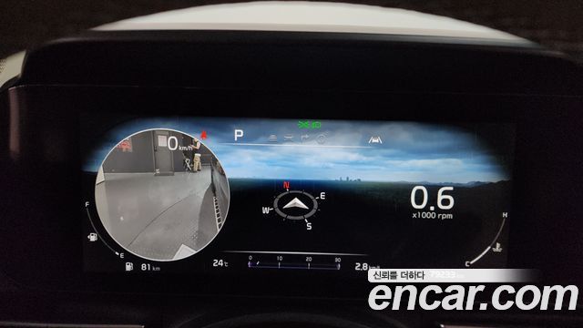 Kia Canival 2021 — photo 11