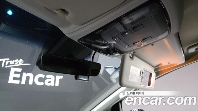 Hyundai Staria 2022 — photo 19