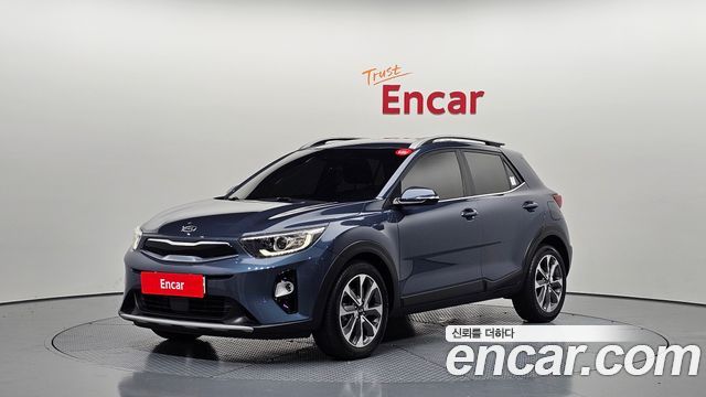 Kia Stonic 2018 — photo 1