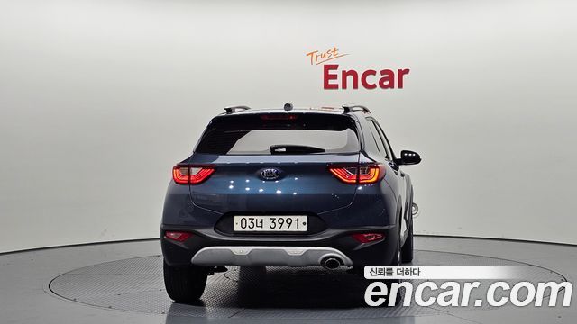 Kia Stonic 2018 — photo 4
