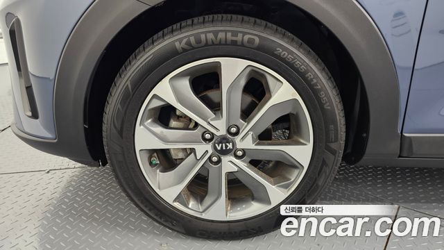 Kia Stonic 2018 — photo 5