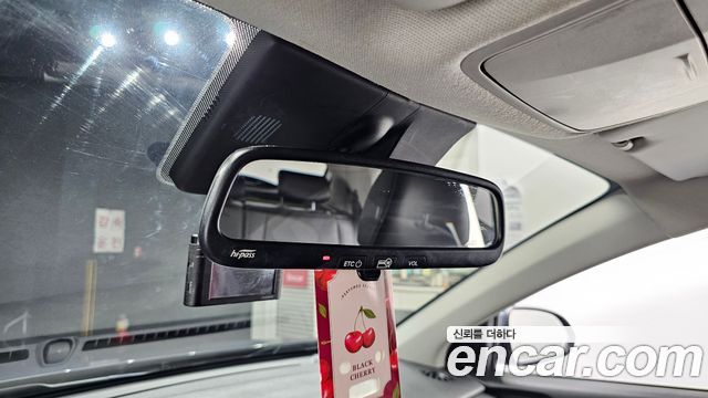 Kia Stonic 2018 — photo 17