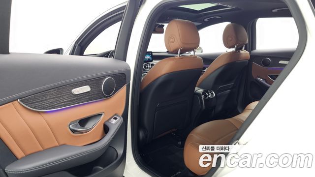 Mercedes-Benz GLC-Class 2023 — photo 23