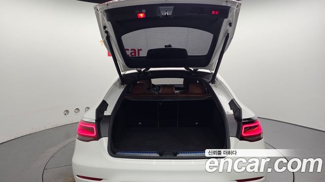 Mercedes-Benz GLC-Class 2023 — photo 26