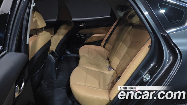 Kia K7 2021 — photo 12