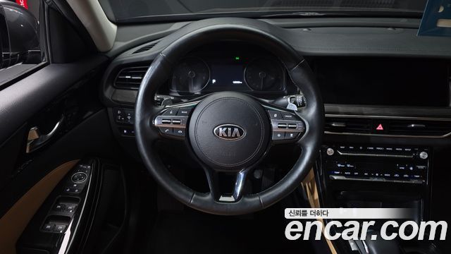 Kia K7 2021 — photo 13