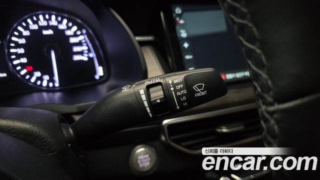 Kia K7 2021 — photo 16