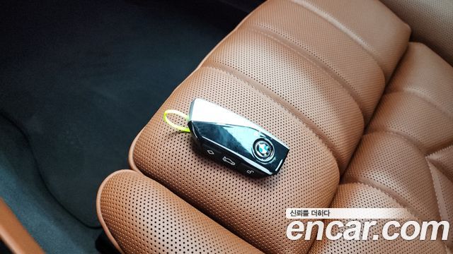 BMW 7-Series 2025 — photo 22