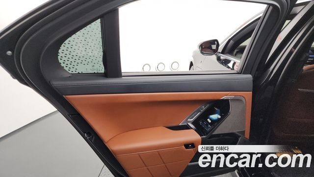 BMW 7-Series 2025 — photo 15