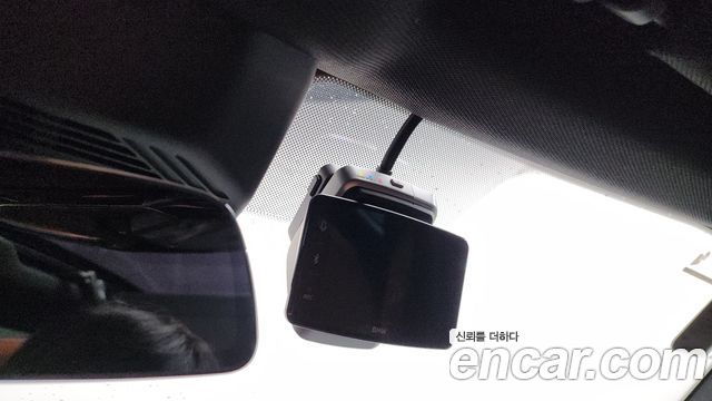 BMW 7-Series 2025 — photo 29
