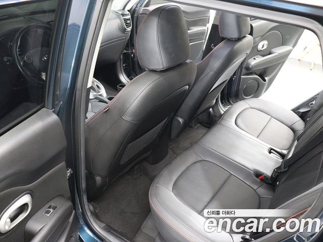 Kia Soul 2017 — photo 17