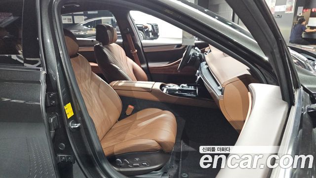 Genesis G80 2023 — photo 12