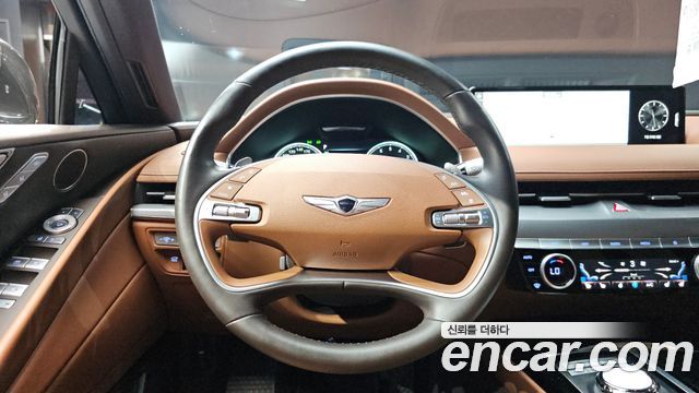Genesis G80 2023 — photo 13