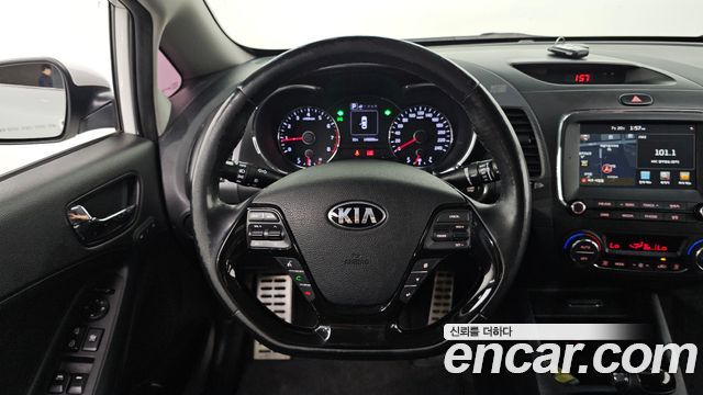 Kia K3 2017 — photo 19