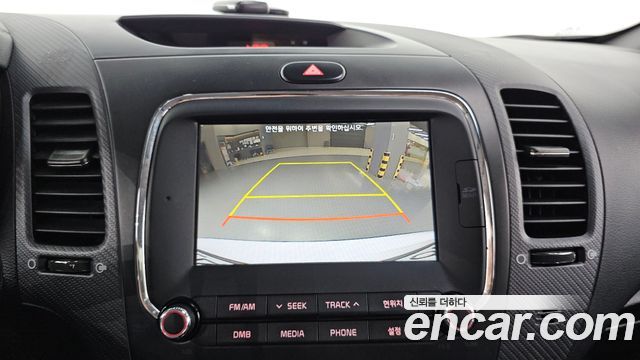 Kia K3 2017 — photo 21