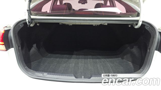 Kia K3 2017 — photo 26