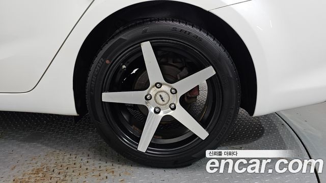 Kia K3 2017 — photo 7