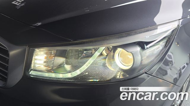 Kia Canival 2017 — photo 8