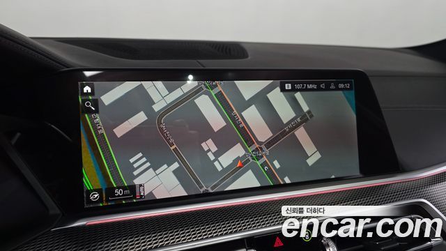 BMW X6 2022 — photo 15