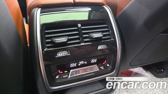 BMW X6 2022 — photo 18