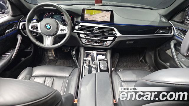 BMW 5-Series 2020 — photo 7