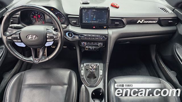 Hyundai Veloster 2019 — photo 10
