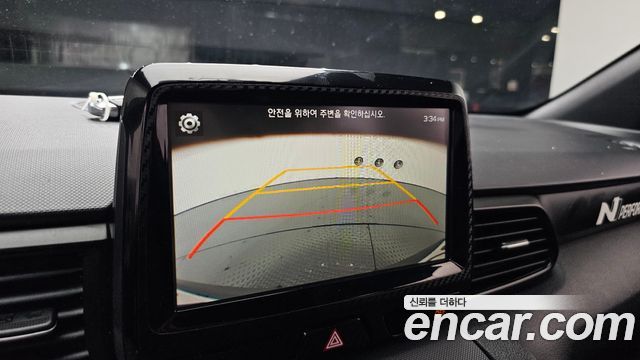Hyundai Veloster 2019 — photo 21