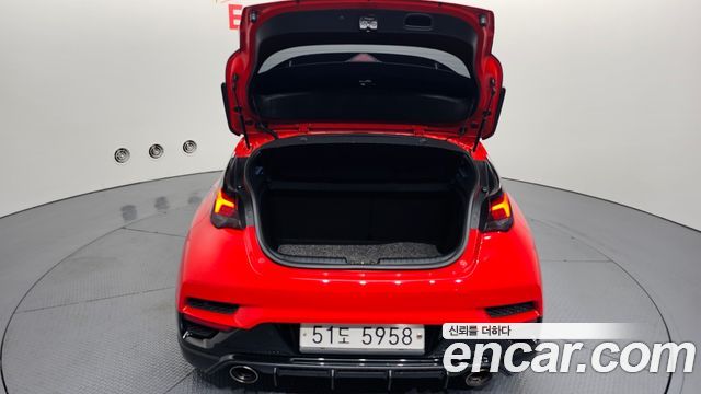 Hyundai Veloster 2019 — photo 26