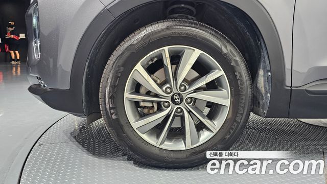Hyundai Santafe 2019 — photo 5
