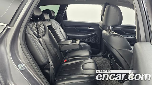 Hyundai Santafe 2019 — photo 12