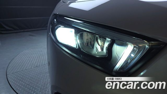 Mercedes-Benz A-Class 2021 — photo 8