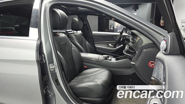 Mercedes-Benz S-Class 2015 — photo 11