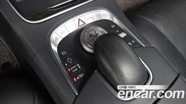 Mercedes-Benz S-Class 2015 — photo 16