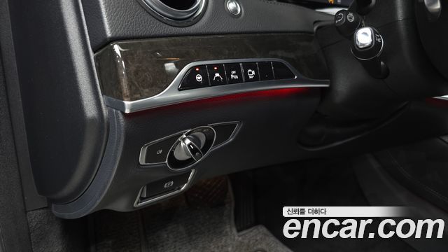 Mercedes-Benz S-Class 2015 — photo 19