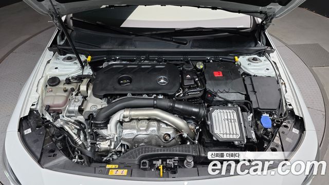 Mercedes-Benz CLA-Class 2024 — photo 6